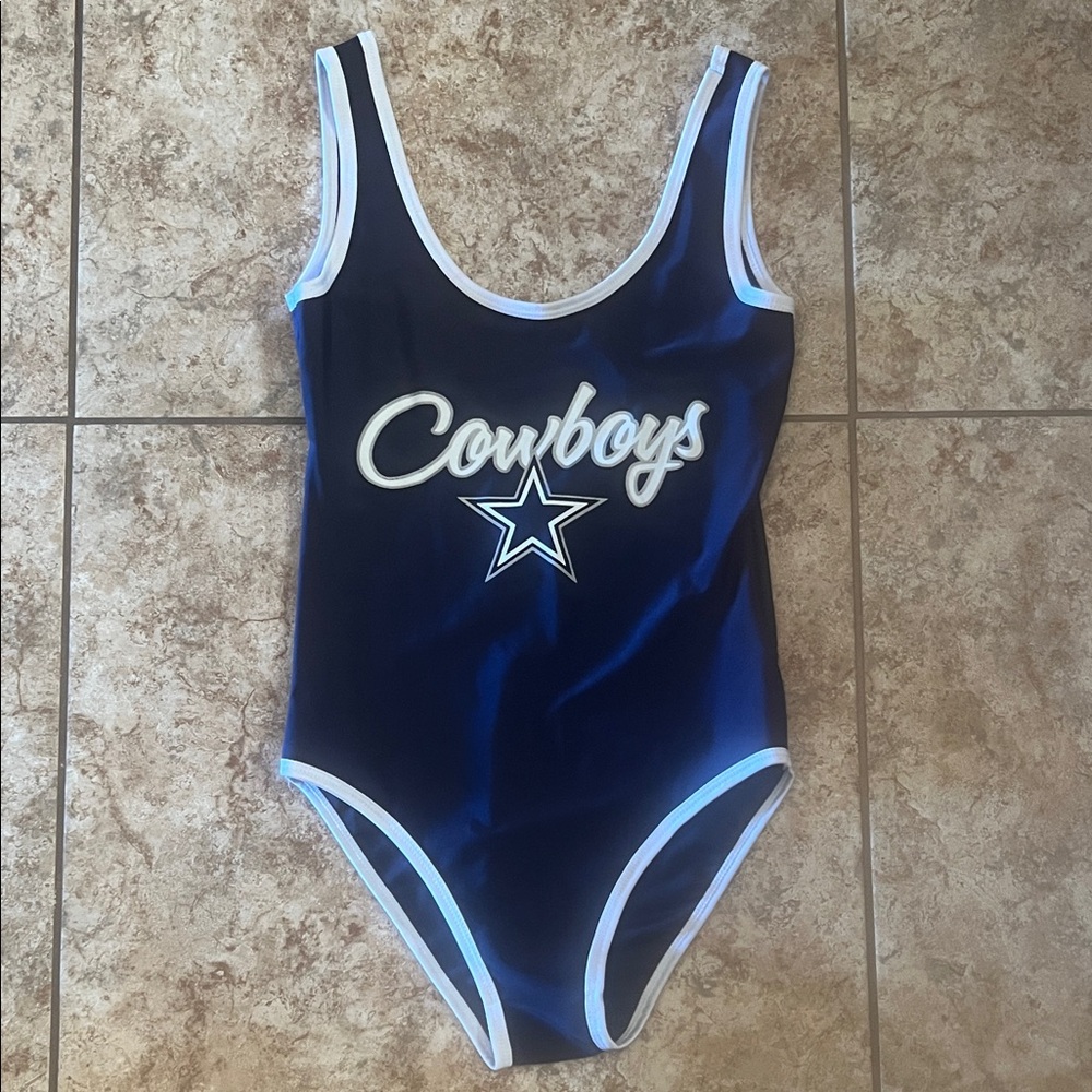 NWOT NFL Dallas Cowboys Women’s Bodysuit